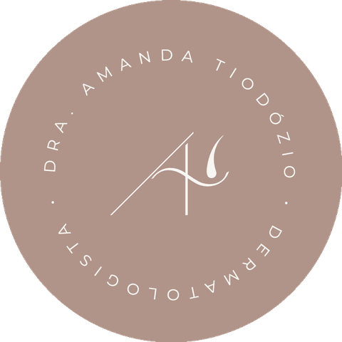 Selo — Dra. Amanda Tiodózio, Dermatologista